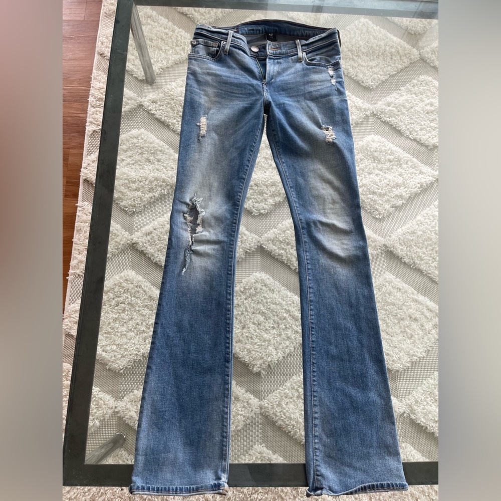 Mid Rise Bootcut distressed